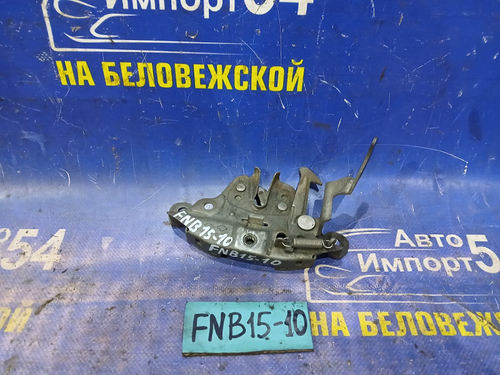 Замок капота NISSAN SUNNY 2000