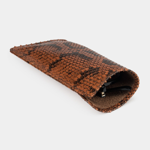 Футляр для очков Lunette из кожи питона, цвета коньяк