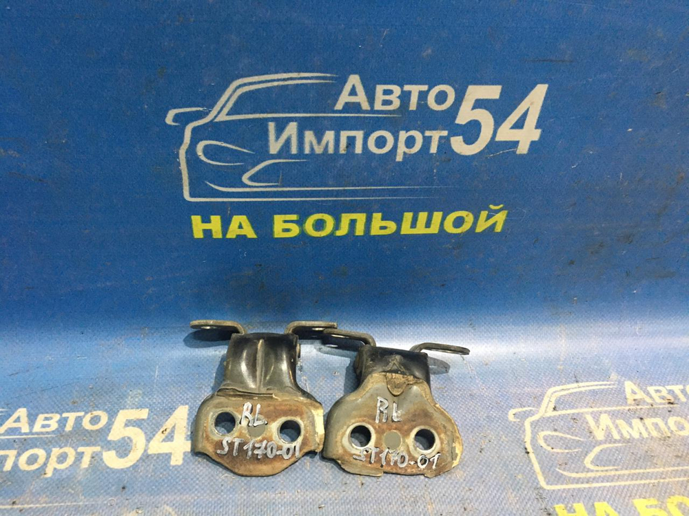 Петля двери задней левой TOYOTA CARINA 1992