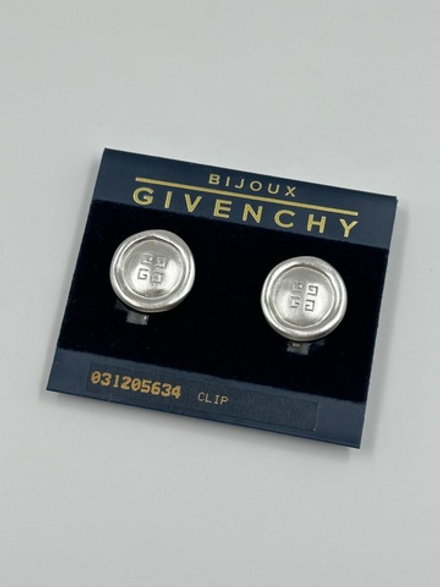 Клипсы с лого Givenchy