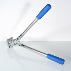 Пресс-клещи с комплектом насадок 16-32 мм, TH Valtec Vtm.293.0.160032