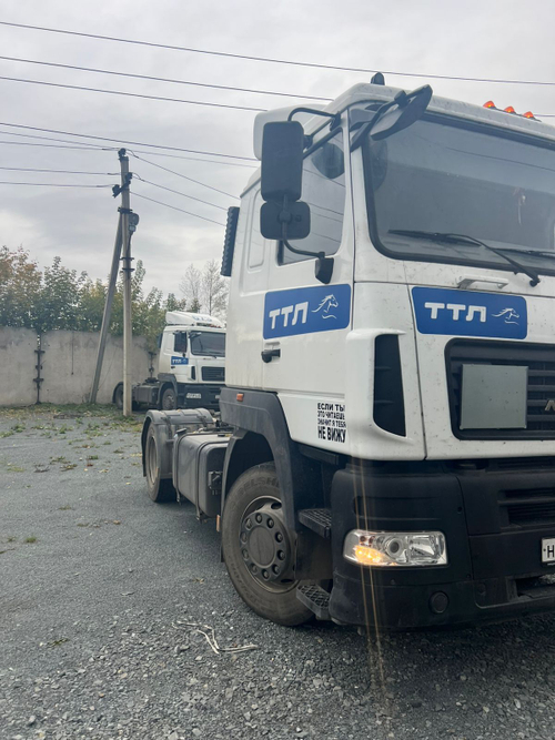 МАЗ 5440 4x2 Седельный тягач 5440С5-8580-031 (Дизельный, 6,7 л, 328 л.с., МТ)