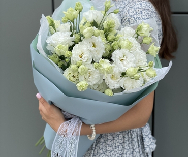 Букеты из эустомы