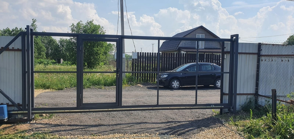 Каркас откатных ворот с встроенной калиткой "ОПТИМА" Т Профиль + монтаж. до 5м проем.
