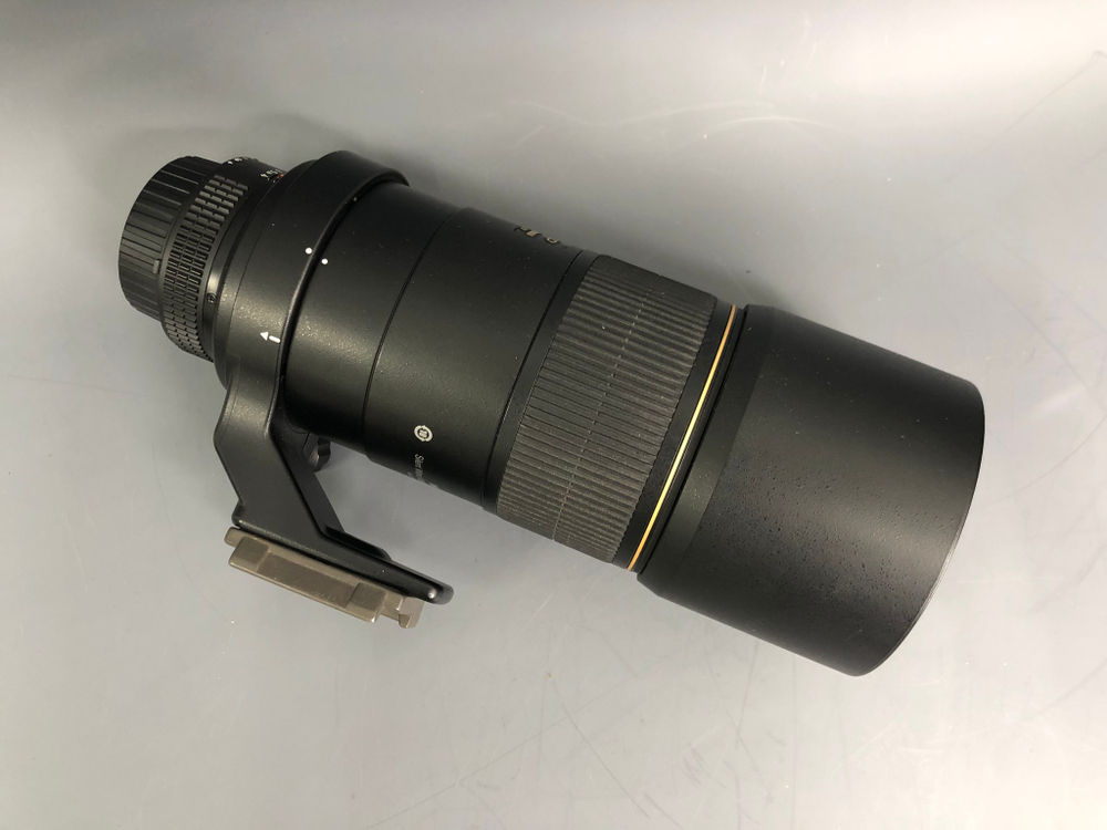 Nikon 300mm 4D ED-IF AF-S Nikkor