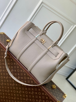 Louis Vuitton Georges Tote MM