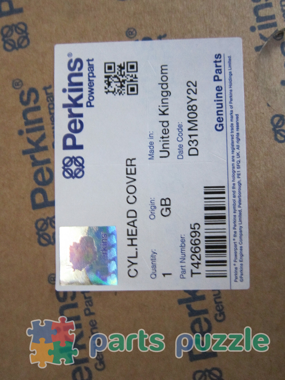 Крышка клапанная в сборе / CYL.HEAD COVER АРТ: T426695