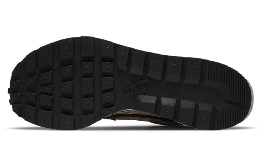 Nike X Sacai Vaporwaffle Sp Villain
