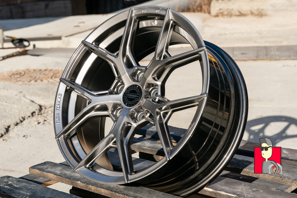 Комплект дисков Vossen HF-5 17x7.5 et35 5x114.3