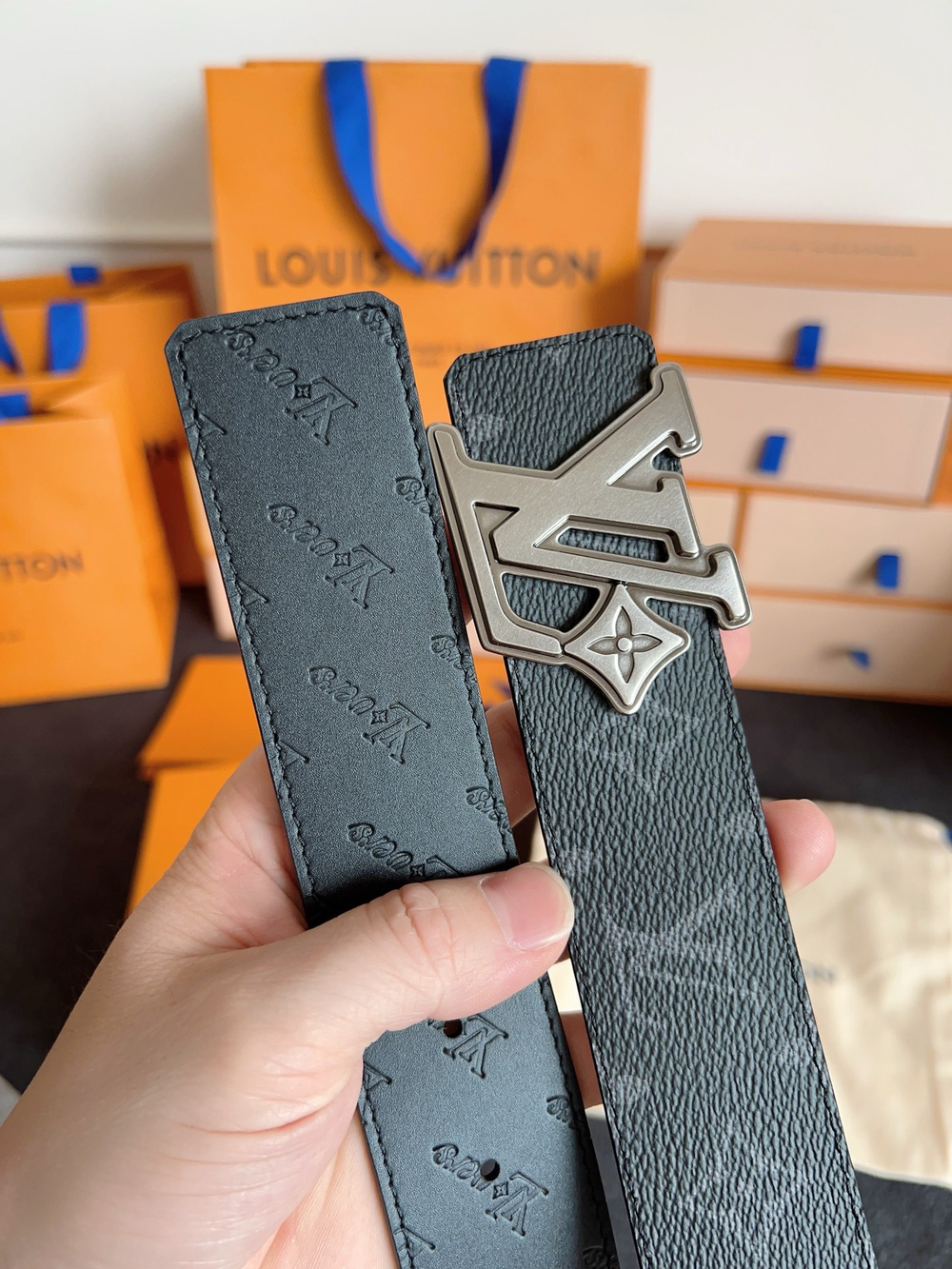 Ремень классический из натуральной кожи