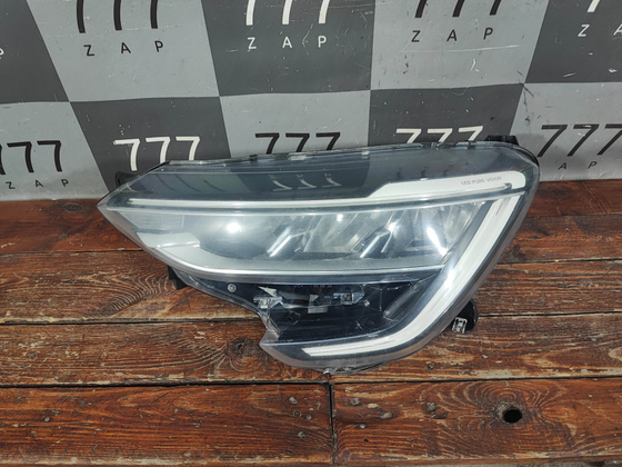 Фара левая LED Renault Arkana 19-нв Б/У Оригинал 260605885R