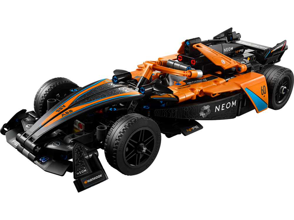 LEGO Technic 42169 Гоночная машина NEOM McLaren Formula E — коллекционный набор