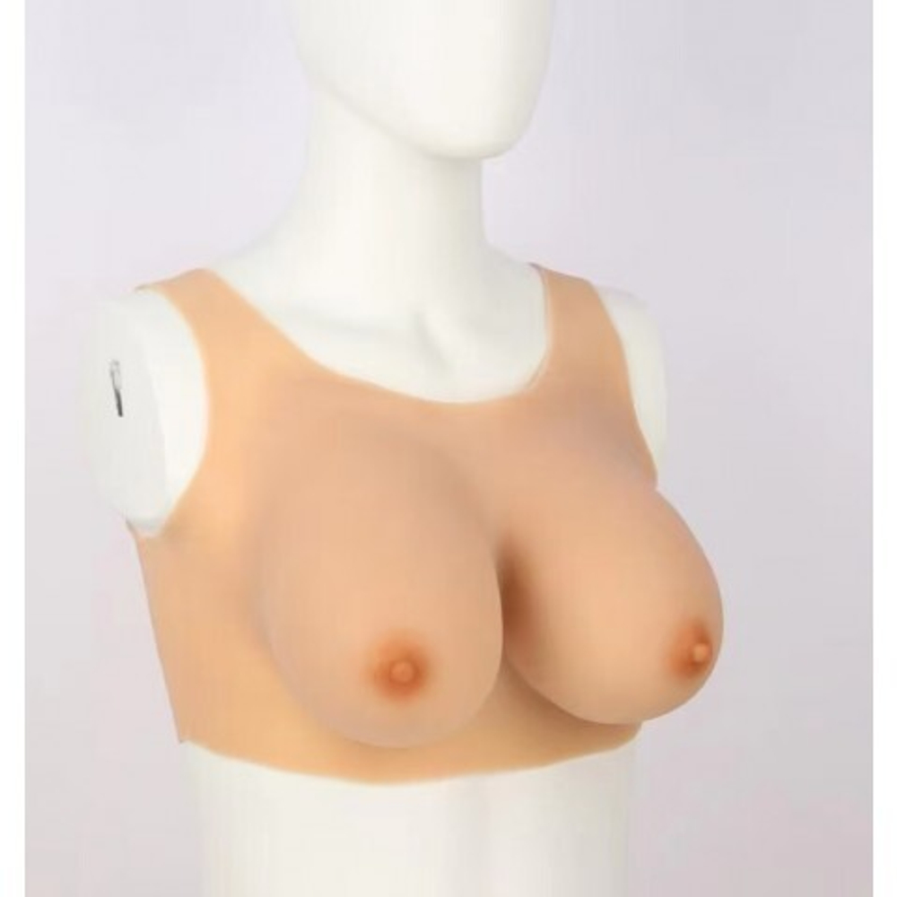 Накладная грудь