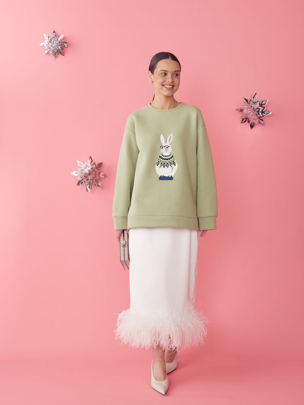 ЮБКА САТИНОВАЯ С ПЕРЬЯМИ WHITE