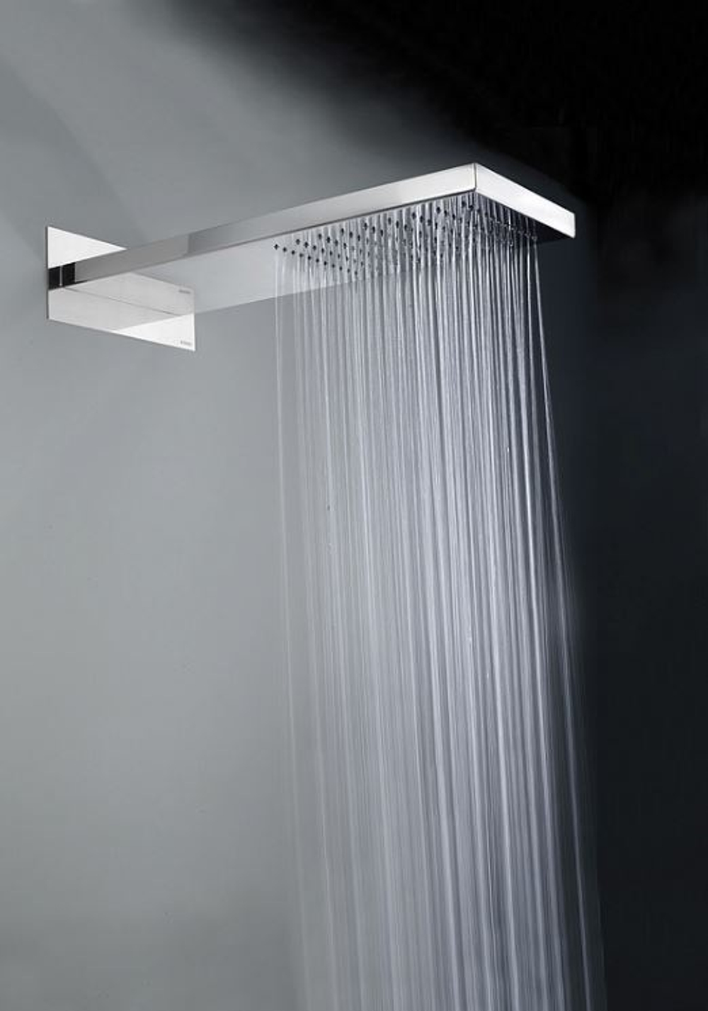 Bossini Manhattan верхний душ/панель настенный 500х200х24 из стали с режимом тропический душ, подсоединение на ½»М, цвет хром