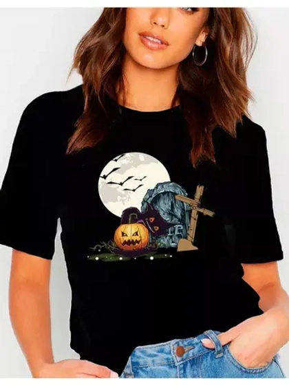 Футболка базовая с картинкой ведьма на метле. Хэллоуин