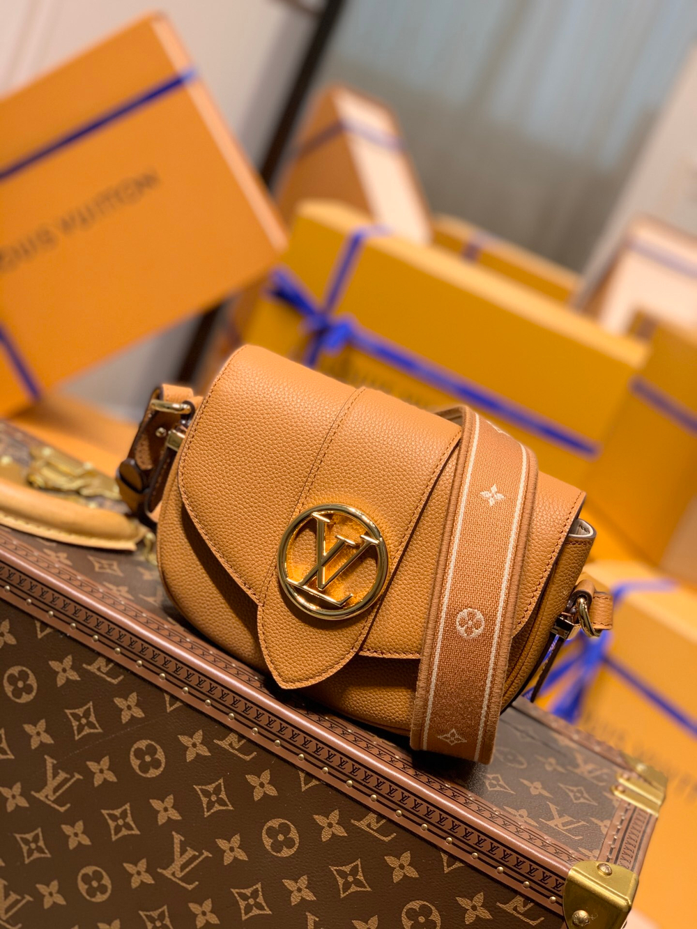 Louis Vuitton Pont 9 Soft PM