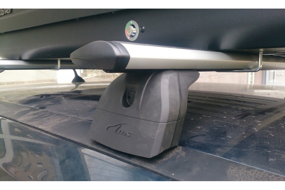 Багажник  "LUX" с дугами 1,2 м крыло для Chevrolet Orlando 2010-2015 г.в. в штатные места.