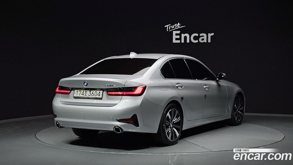 BMW 3 Series (G20) 330e (07.2020)