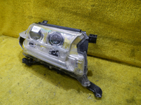 Ьитая Фара правая Land Cruiser 200 (15-21) LED