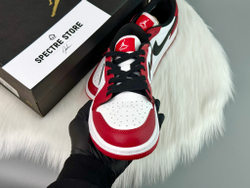 Air Jordan 1 Low Golf Chicago
