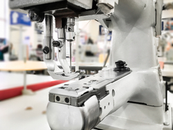 Рукавная швейная машина AURORA A - 335