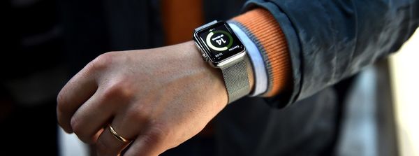 Ремешок из нержавеющей стали COTEetCI W6 MAGNET Band (WH5203-TS) для Apple Watch 44мм/ 42мм Серебристый