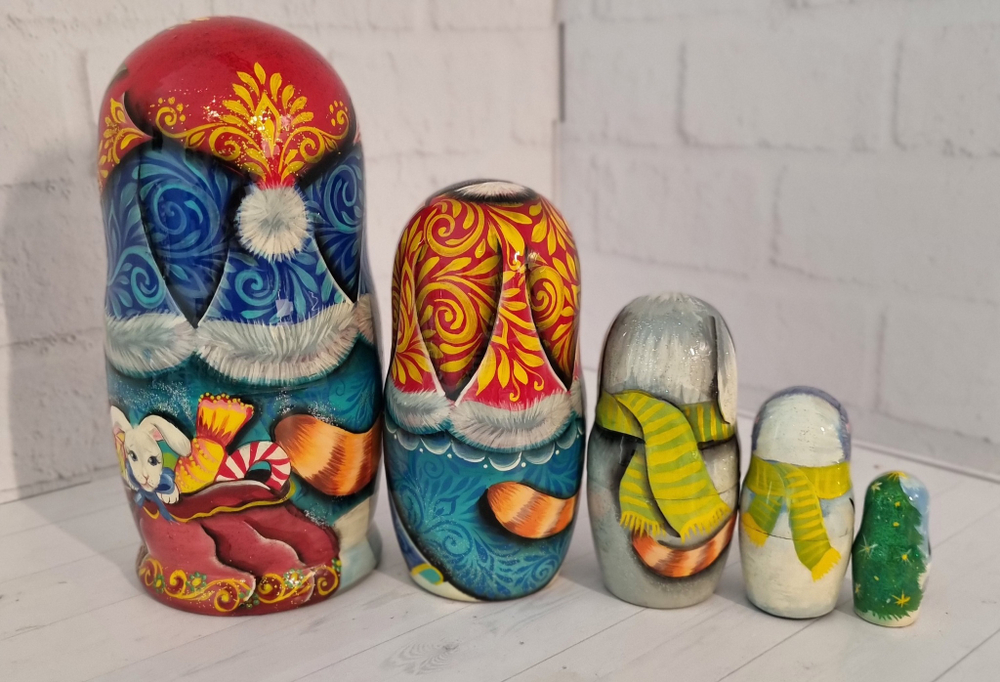 Матрешка Новогодняя кошечка 5 мест