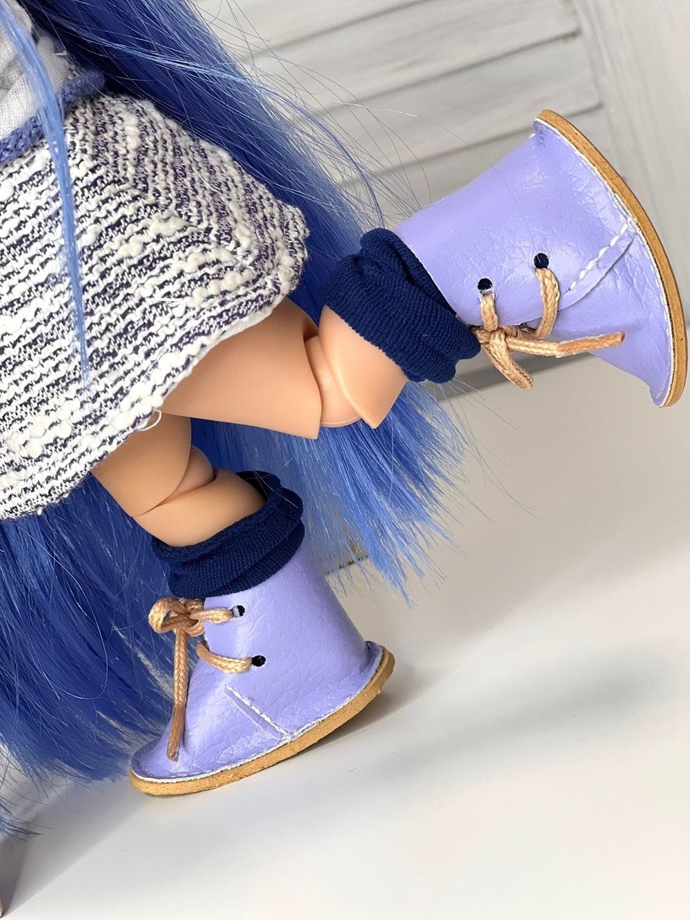 Кукла Nines виниловая 30см MIA шарнирная (3529K)