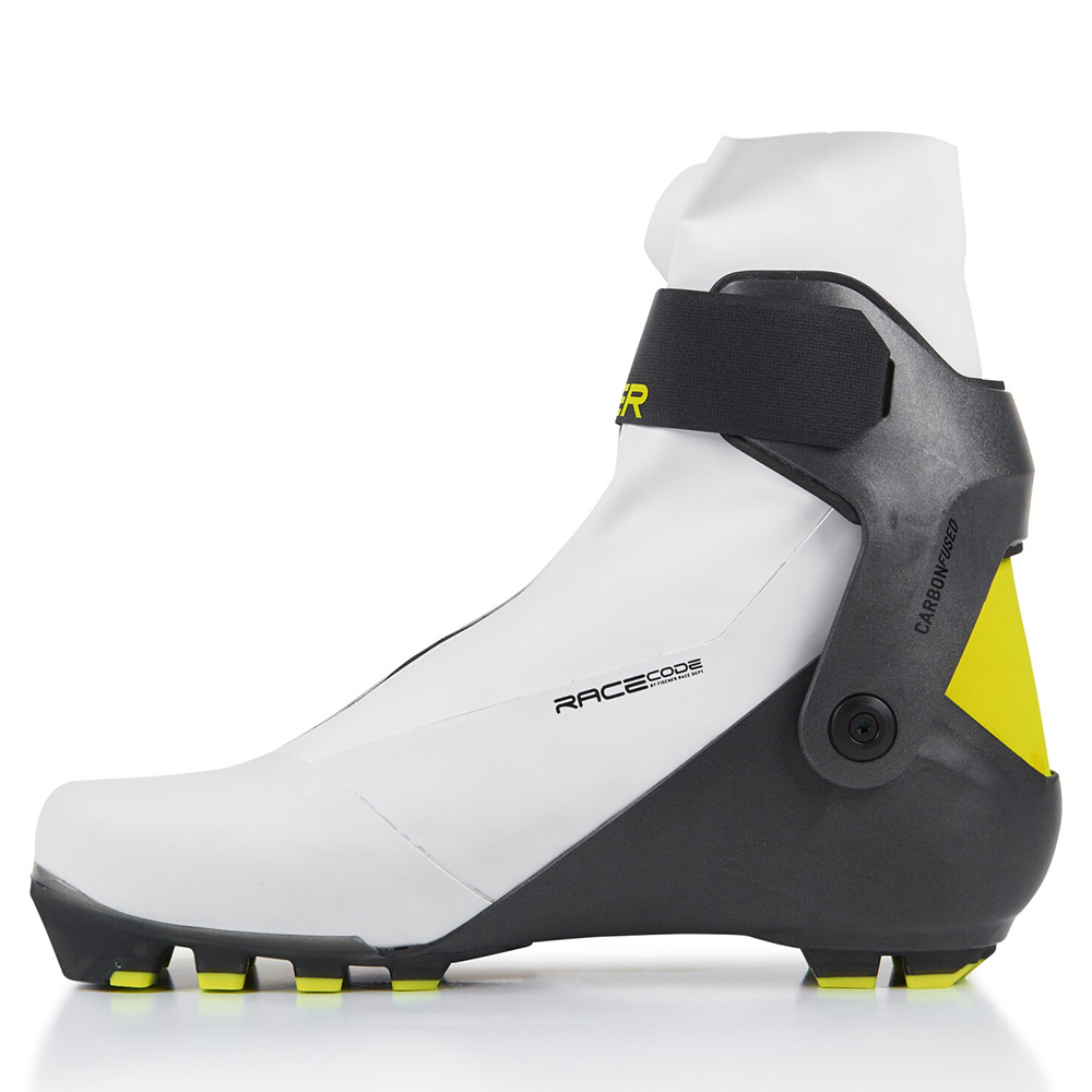 Лыжные ботинки FISCHER CARBONLITE SKATE WS