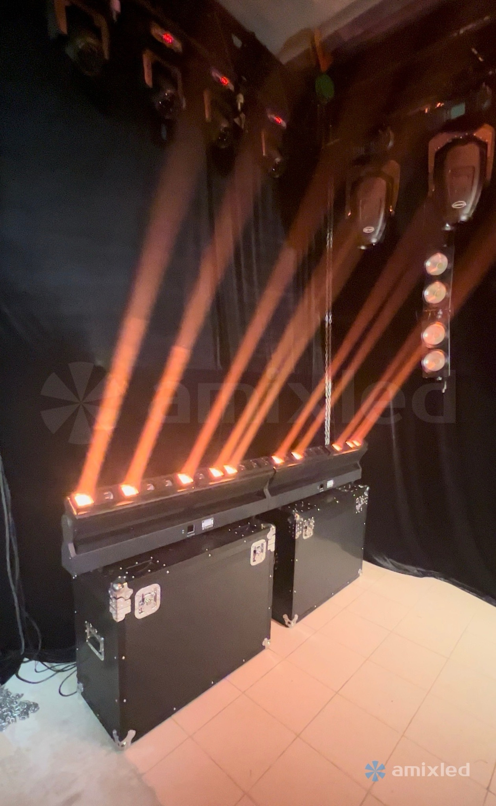 Световой прибор Amixled MOVE BAR 12x40