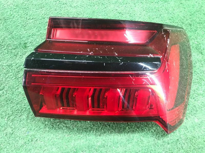 Фонарь правый внешний Audi A6 5 C8 (2018-2023)