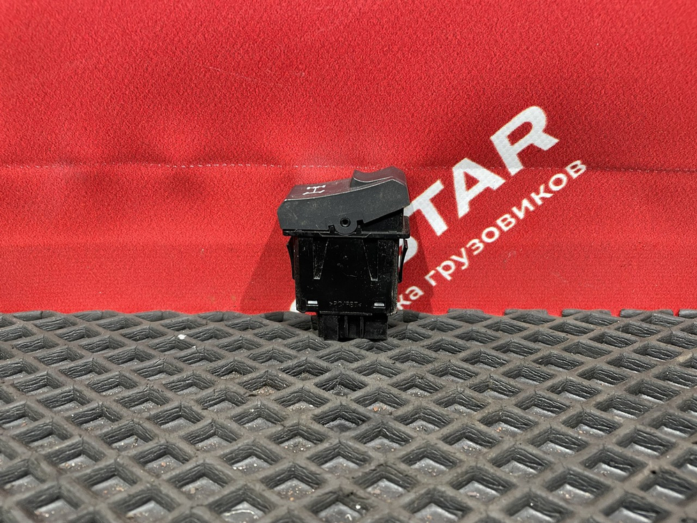 Кнопка блокировки дифференциала