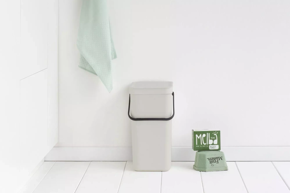 Brabantia - Контейнер для мусора Sort &amp; Go 16л Светло-серый / артикул   213465  / GTIN 8710755213465