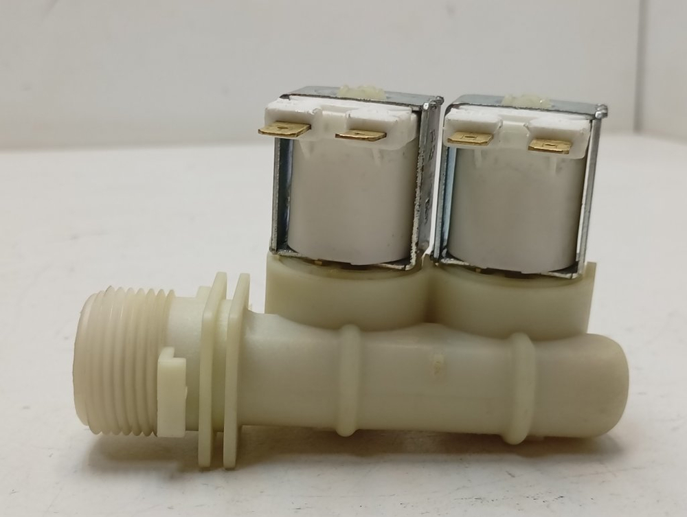 45У82 кт60 Клапан подачи воды для стиральной машины Атлант 45У82 б/у