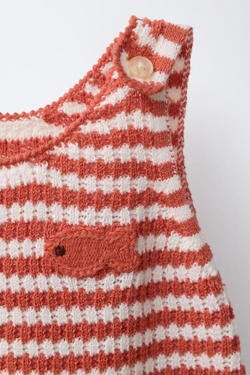 ZARA ВЯЗАНЫЙ КОМБИНЕЗОН В ПОЛОСКУ С ВЫШИВКОЙ РЫБКИ, ЭКРЮ