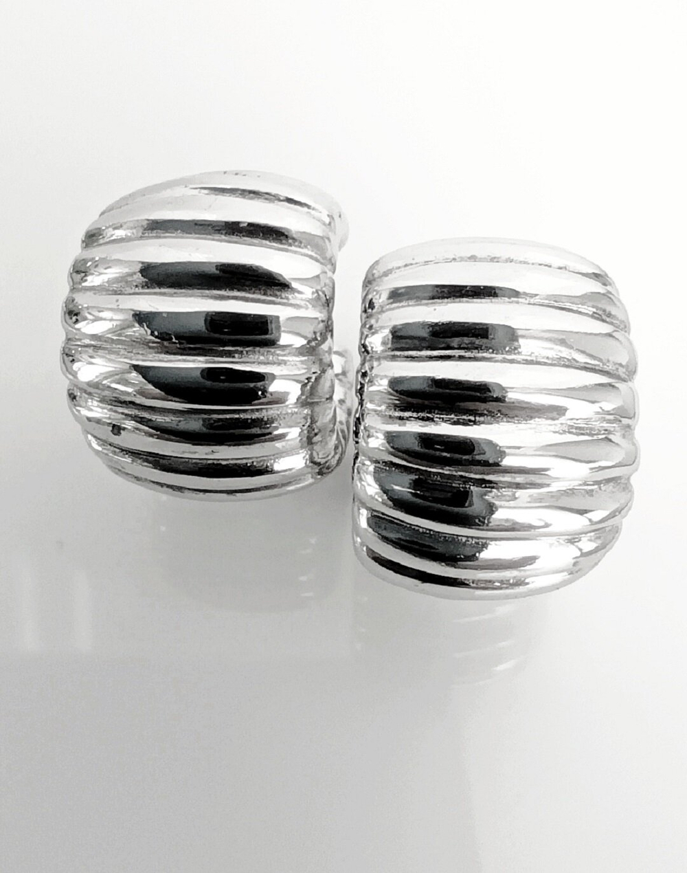 Серьги пусеты Эстерелла, серебро 925 проба, родирование/Ф