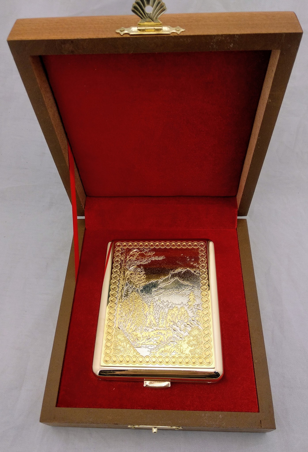 Портсигар "Герб РФ" двусторонний на 20 сигарет