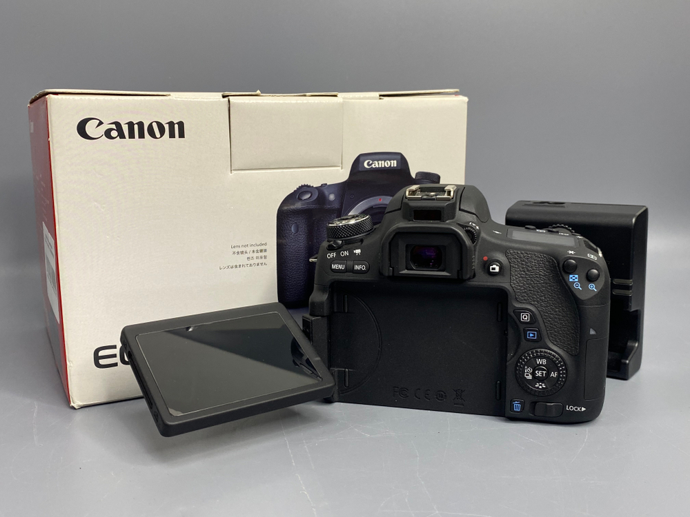 Canon EOS 760D