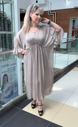 Двойное, длинное, эффектное платье