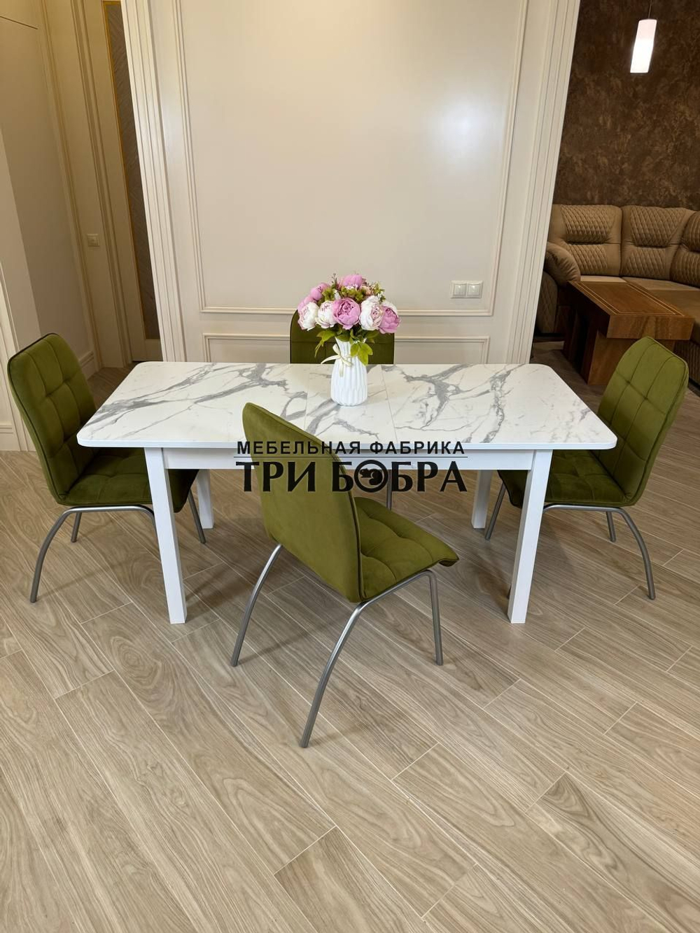 Большой кухонный стол "МАКСИ" Итальянский мрамор и стулья "ЛОРД" 4 шт.