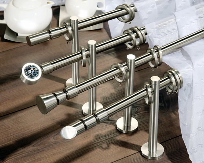 Металлические карнизы