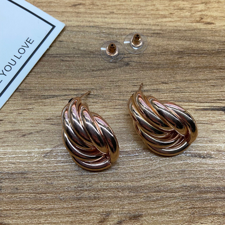 Серьги Fashion сплетение колец капля цвет медный светлый 2х3 см