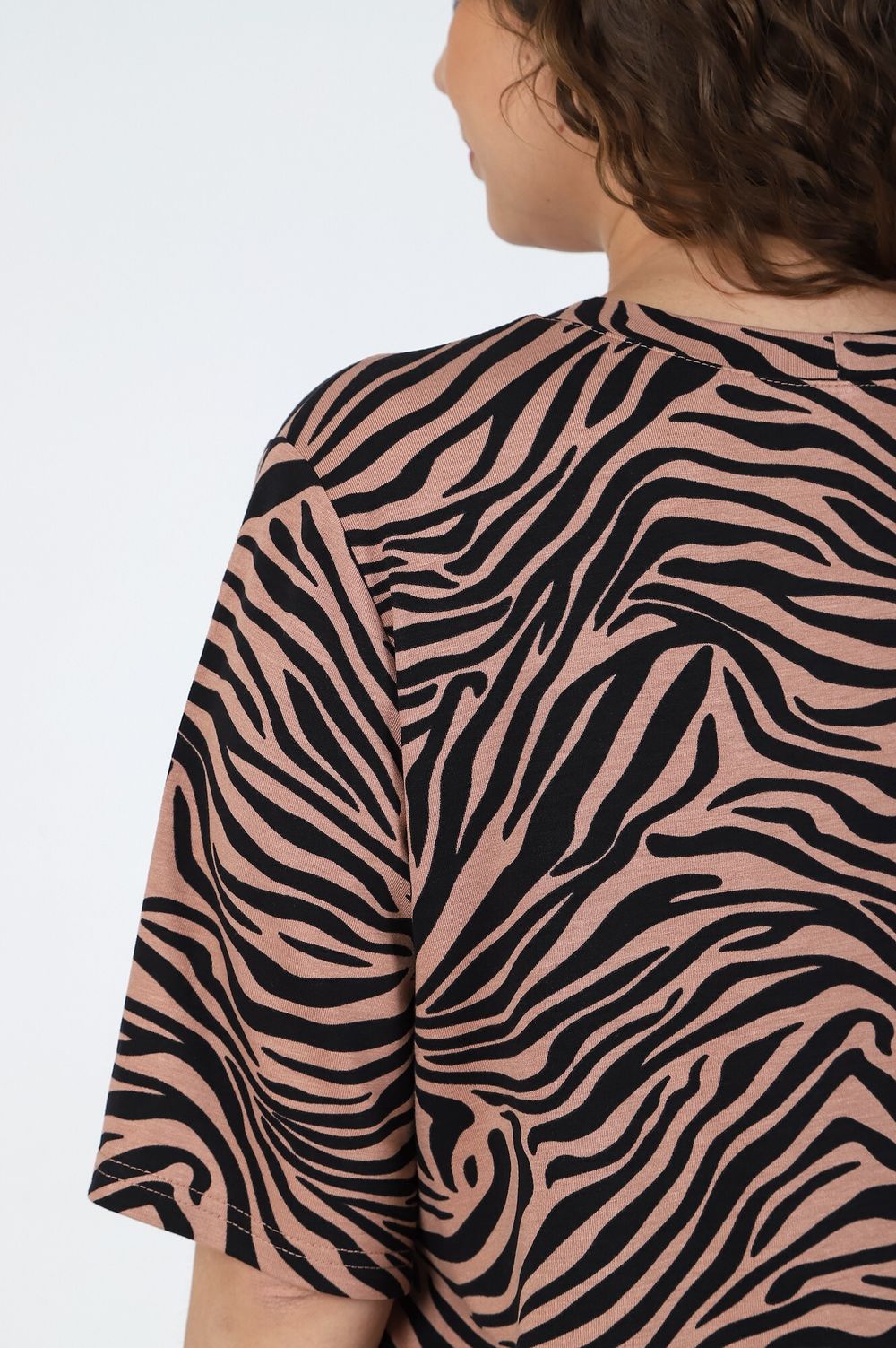 Футболка Кутюр Виотекс ЗЕБРА КОРИЧНЕВАЯ