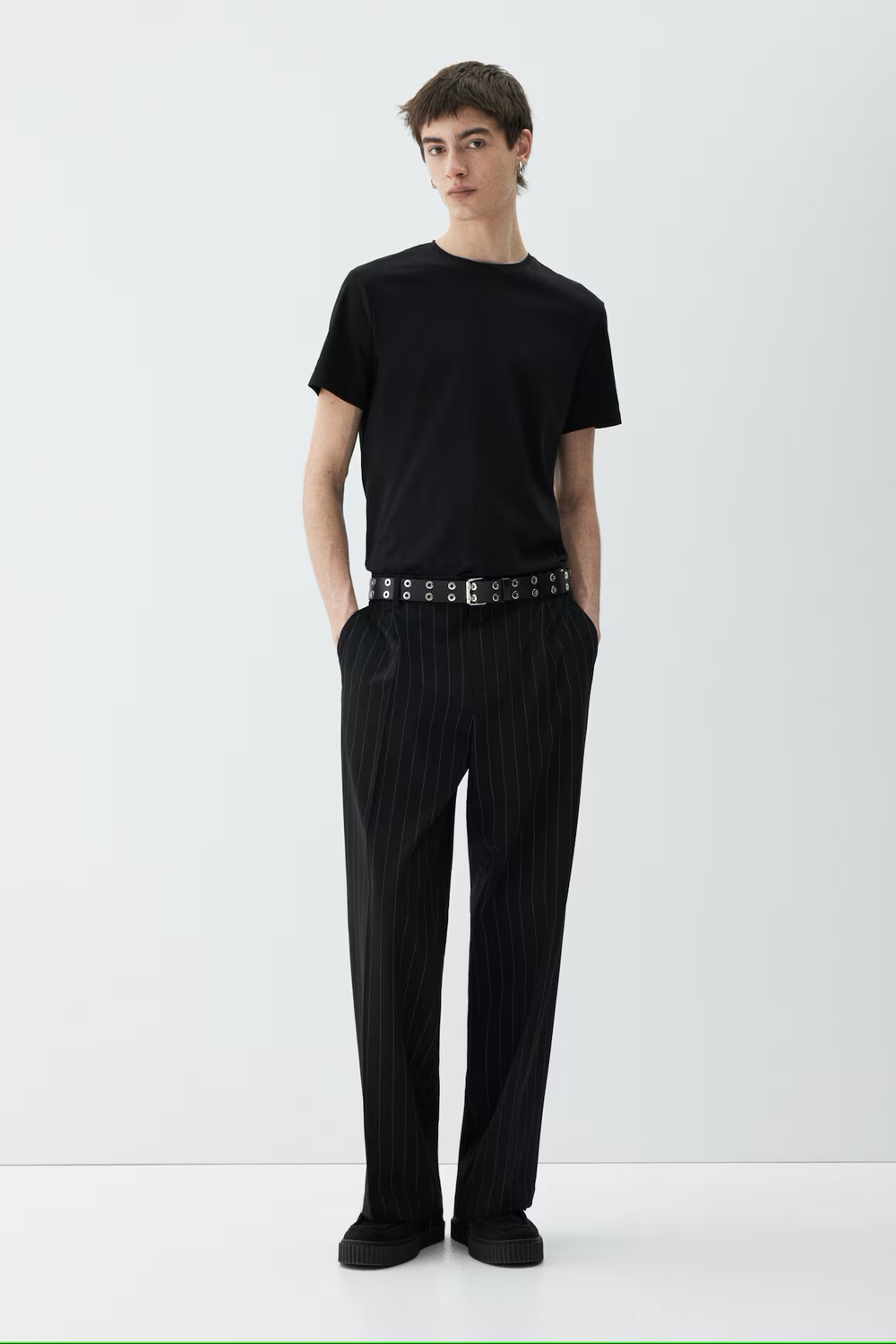 H&M Футболка из легкого трикотажа COOLMAX® Slim Fit, черный