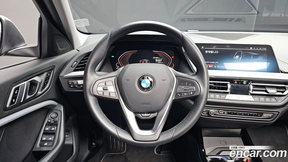 BMW 1 Series (F40) 120i Sports (03.2023)