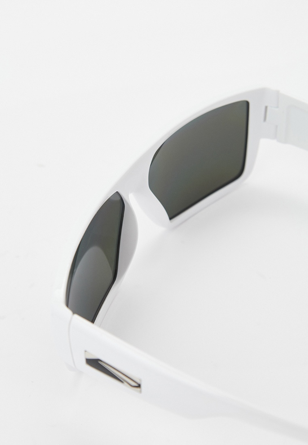 Спортивные очки LiP Rock / Gloss White / PC Polarized / Blue Mirror Smoke