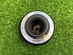 Canon EF-S 17-85mm 4-5.6 IS USM