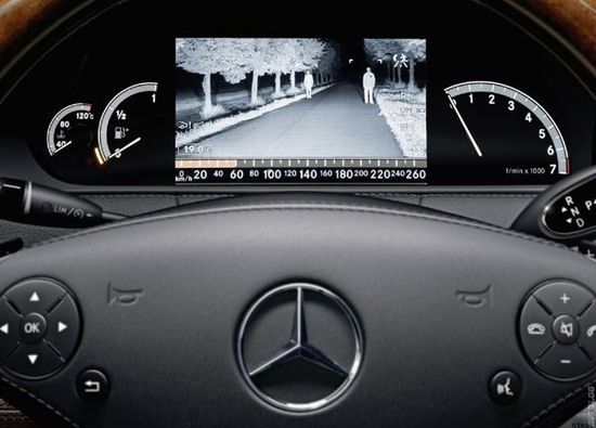 Зачем нужна система ночного видения на автомобиле и как она работает