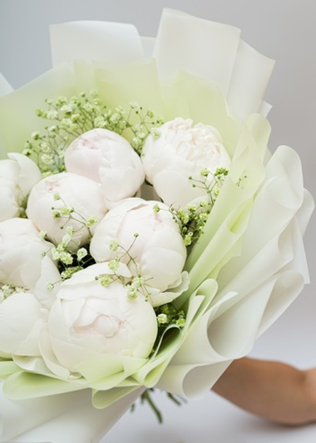 Букет из белых пионов L #15